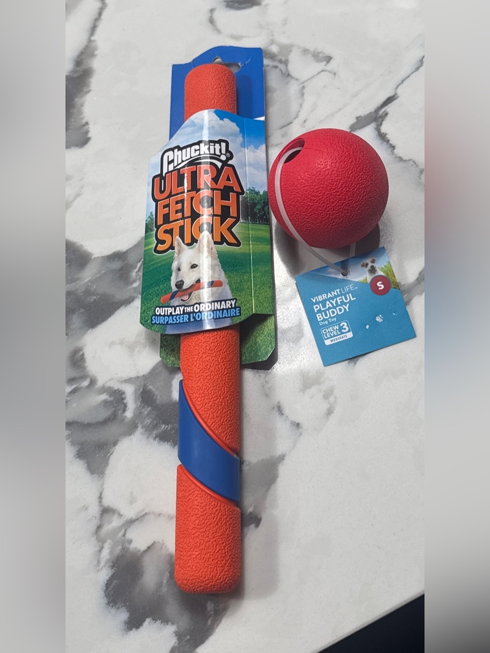 Chuckit! Ultra Fetch Stick and Rubber Chewable Fetch Toy Dog Size S + Ball